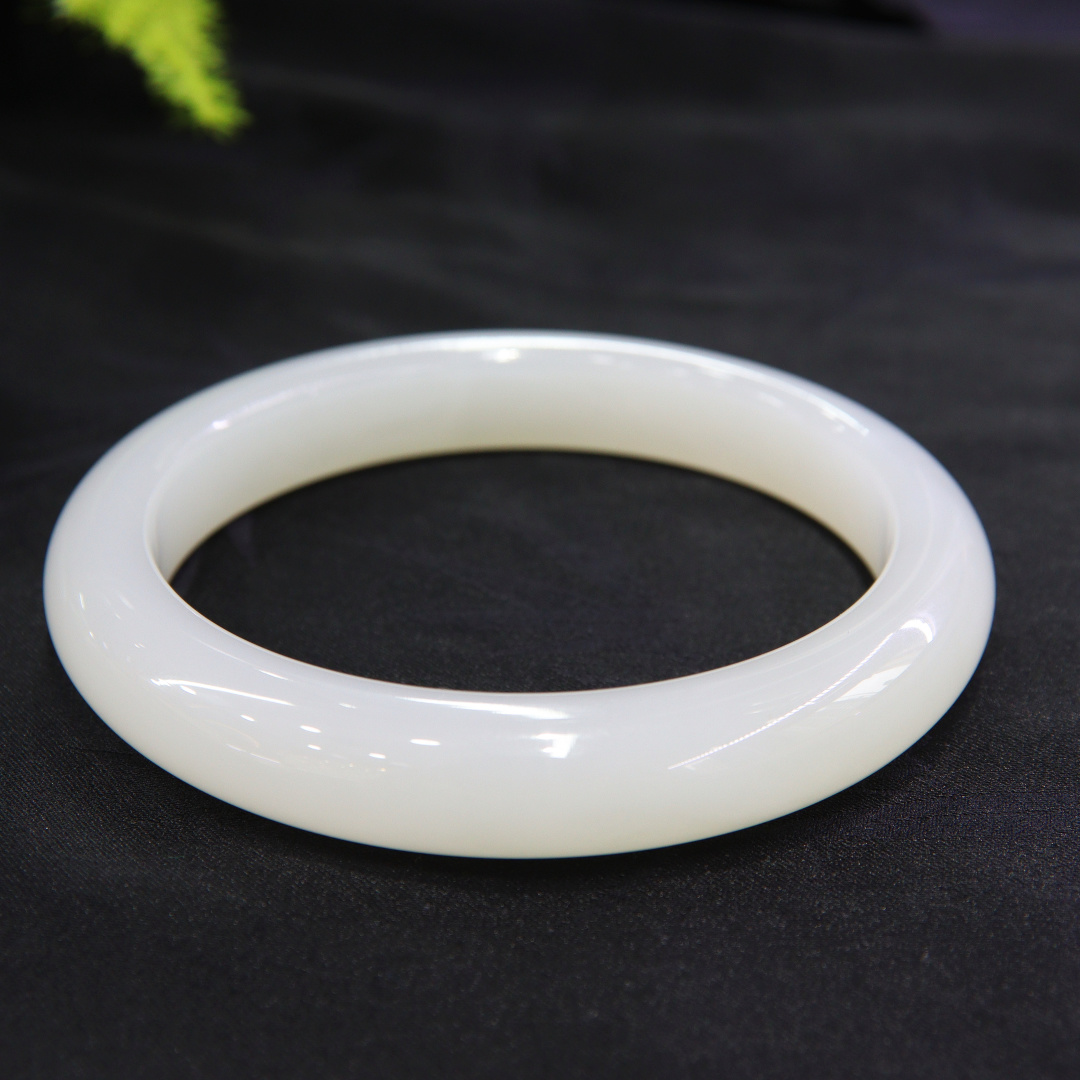 Mutton Fat White Hetian Jade Bangle - HT-BR-0009-3
