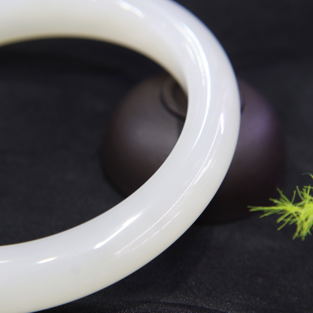Mutton Fat White Hetian Jade Bangle - HT-BR-0009-4