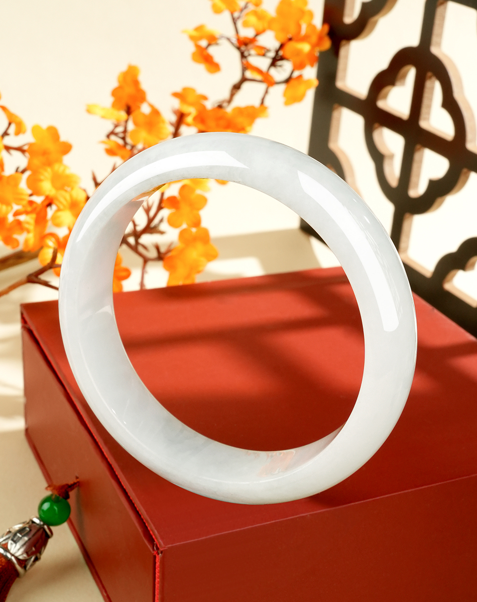 Pale Green Jadeite Bangle - ABP5741 - image 6