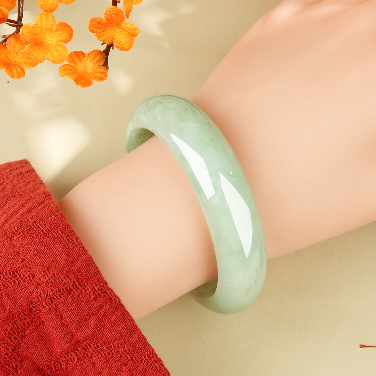 Green Jadeite Bangle - HP0396 - image 4