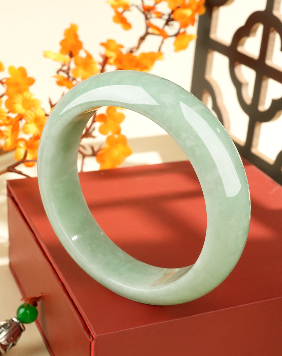 Green Jadeite Bangle - HP0396 - image 6