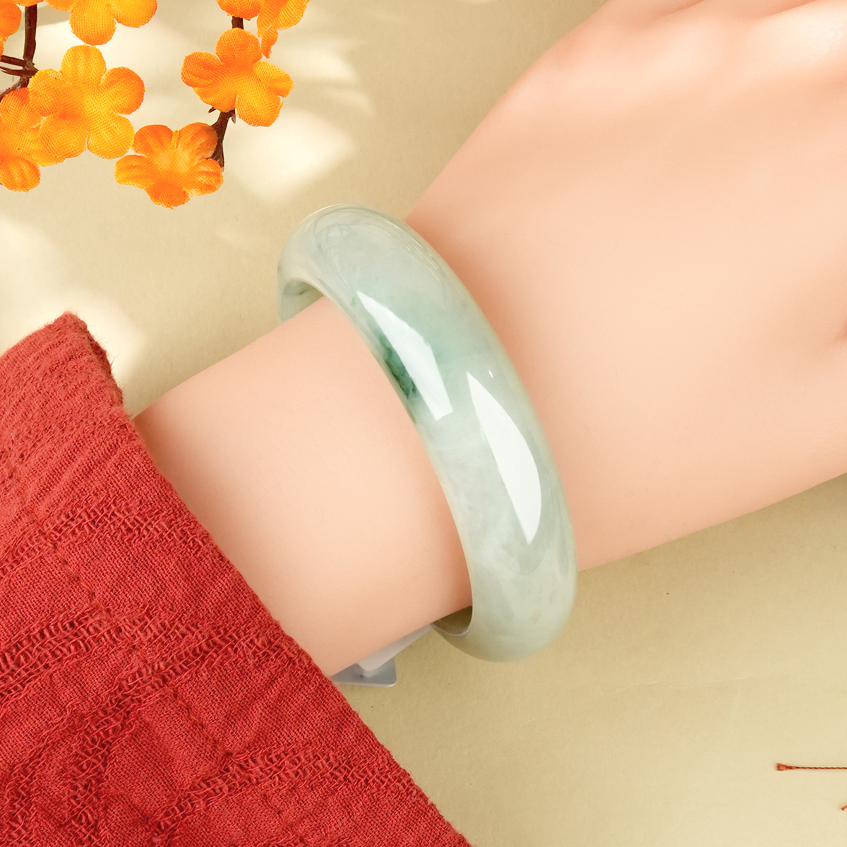 Green Jadeite Bangle - LQ01555 - image 4