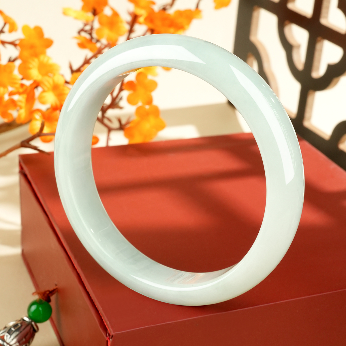 Green Jadeite Bangle - LQ02027 - image 2