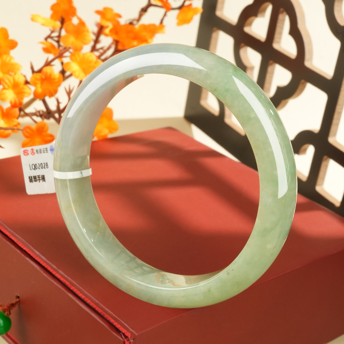 Green Jadeite Bangle - LQ02028 - image 2