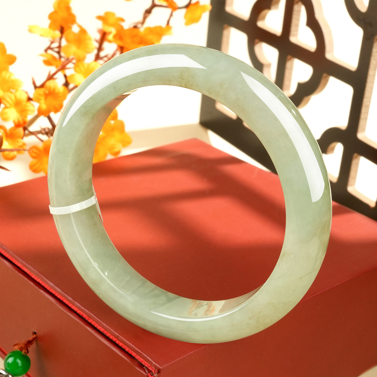Green Jadeite Bangle - LQ02030 - image 2