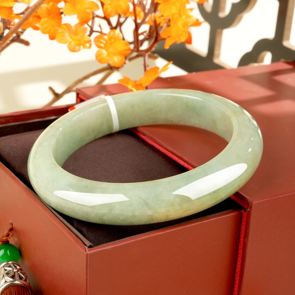 Green Jadeite Bangle - LQ02030 - image 3
