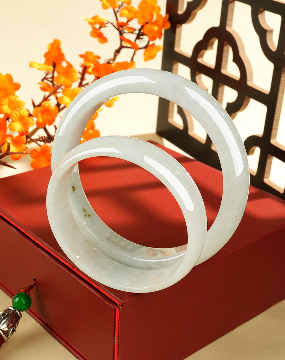 Green Jadeite Bangle - LQ02033 - image 6