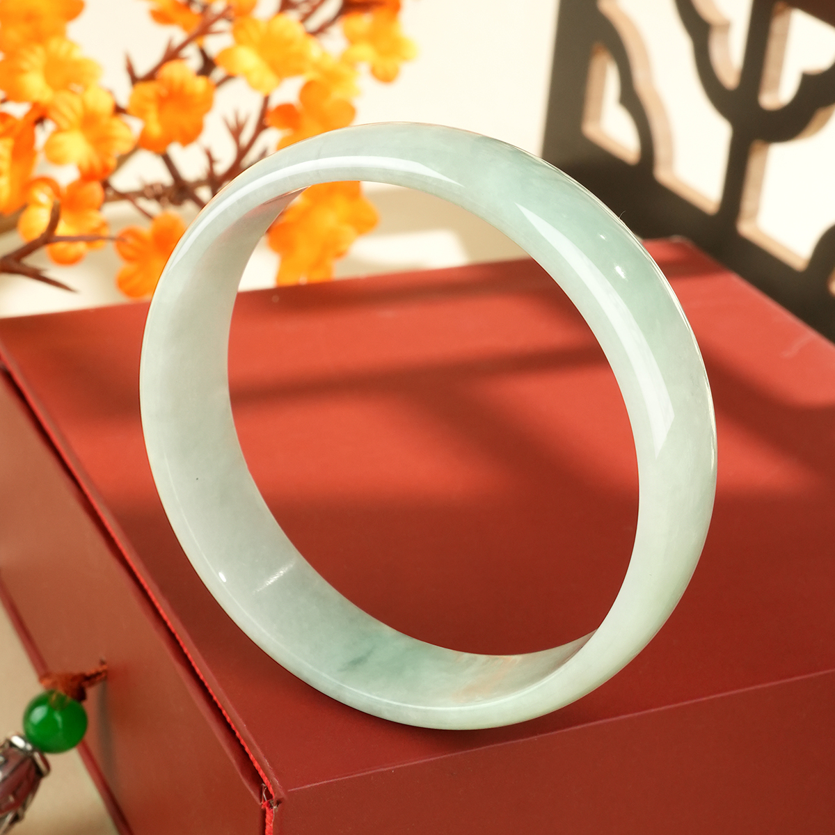 Green Jadeite Bangle - QC1159 - image 2