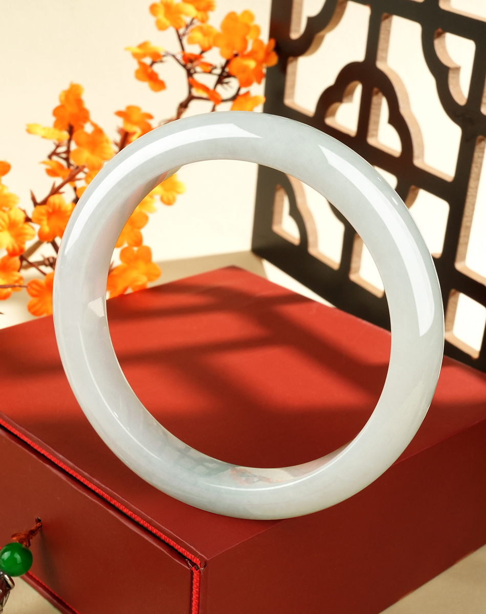 Green Jadeite Bangle - SZ0209 - image 6