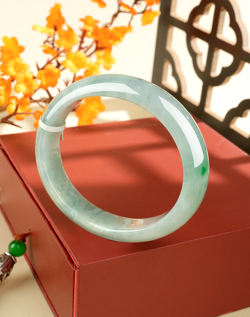 Green Jadeite Bangle - WSZ0543 - image 6